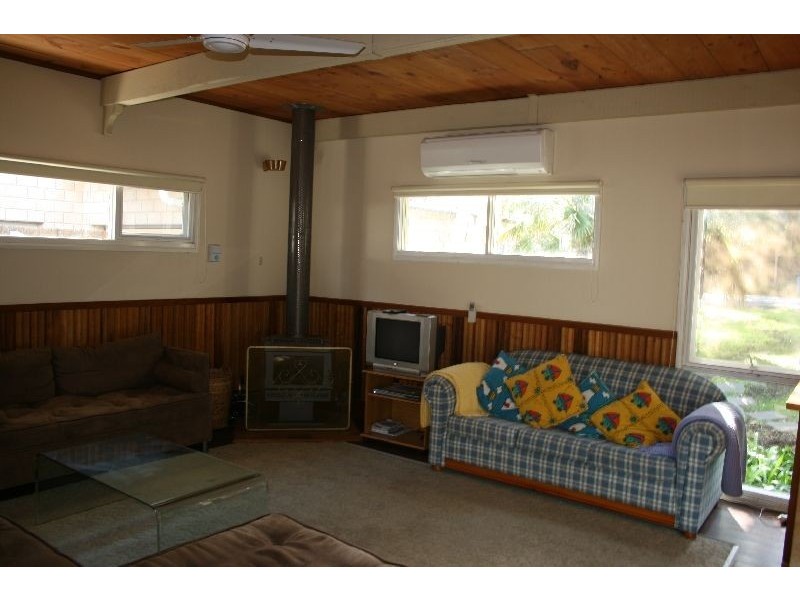 42 Silverleaves Avenue, Silverleaves VIC 3922