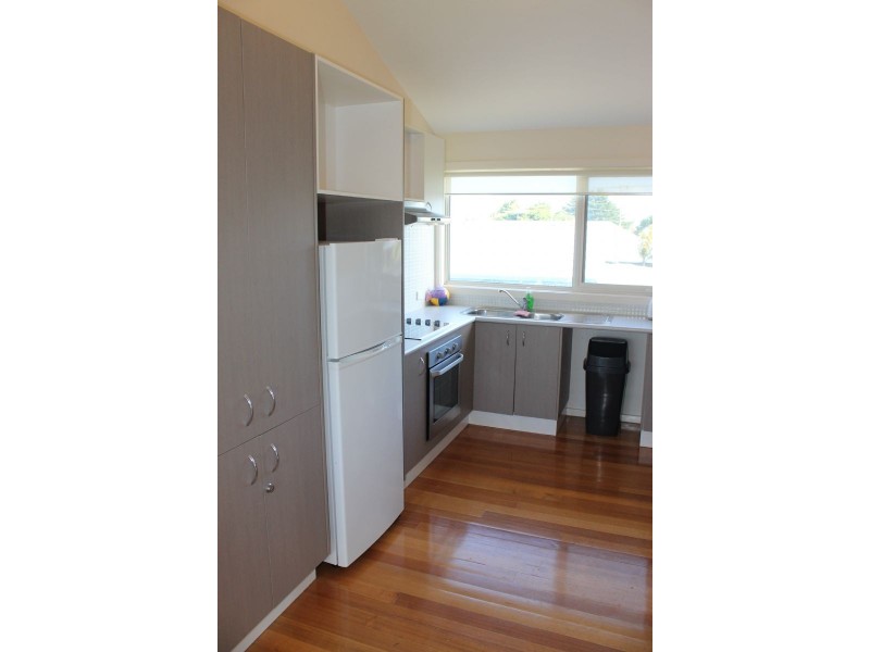 2B Sunderland Bay Road, Sunderland Bay VIC 3922