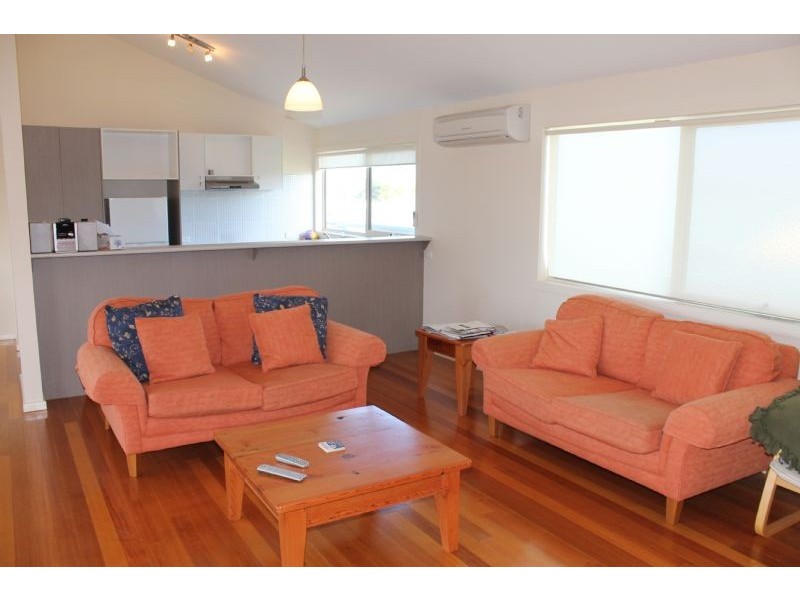 2B Sunderland Bay Road, Sunderland Bay VIC 3922