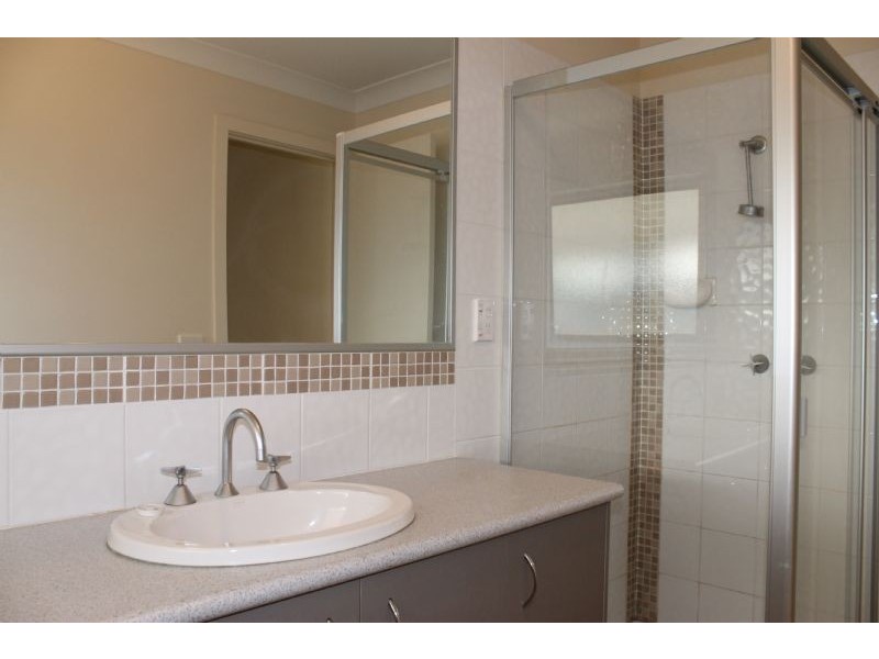 2B Sunderland Bay Road, Sunderland Bay VIC 3922