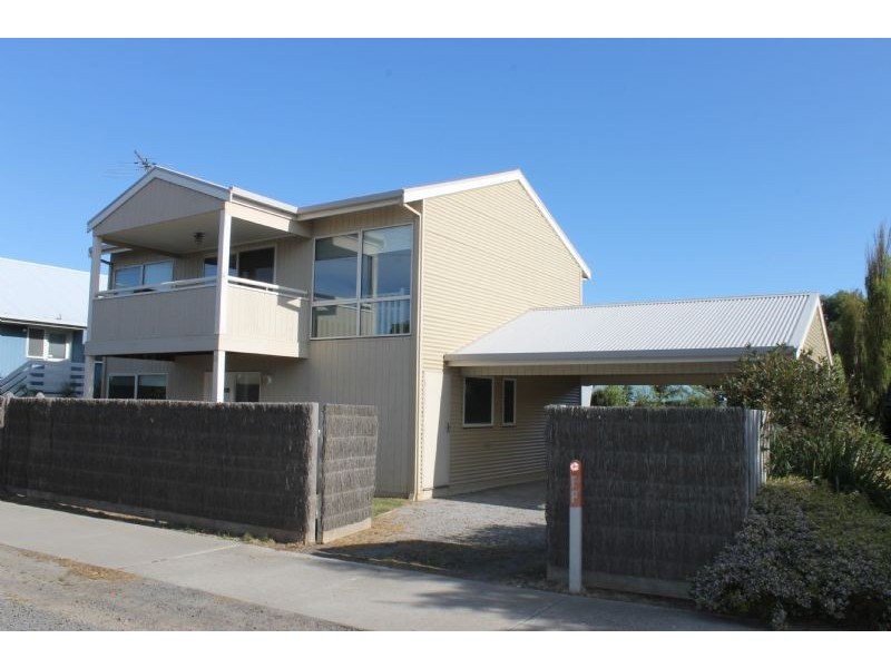 2B Sunderland Bay Road, Sunderland Bay VIC 3922