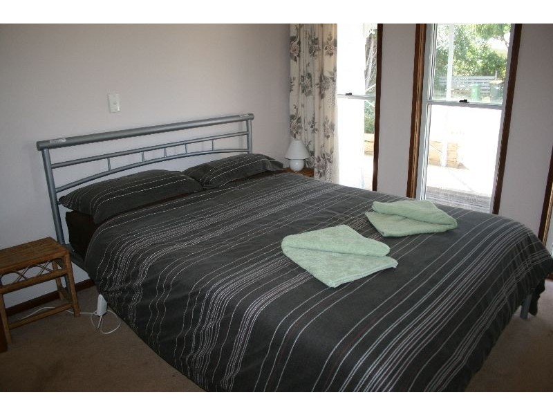 9 Morgan Street, Cowes VIC 3922