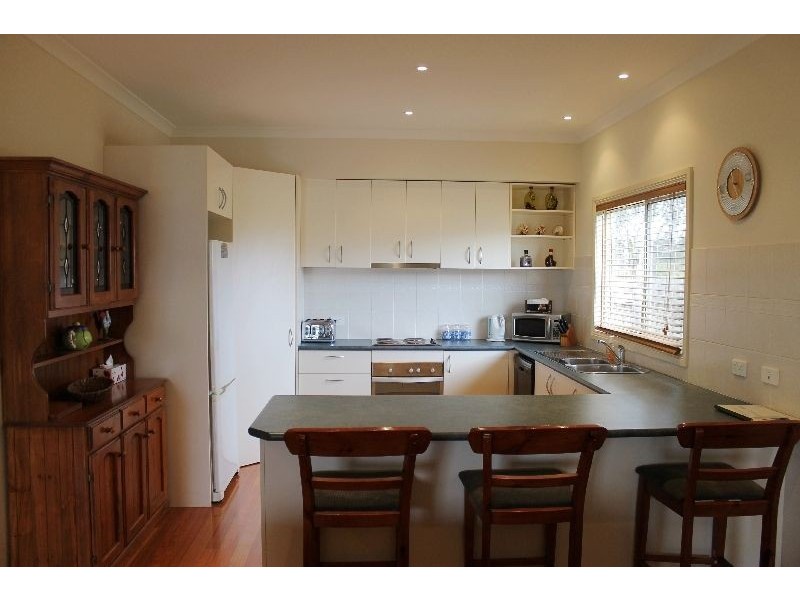 2/63 Dunsmore Road, Cowes VIC 3922