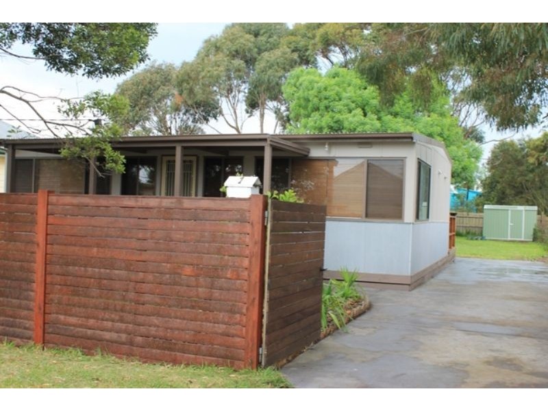 1 Broadwater Avenue, Cape Woolamai VIC 3925