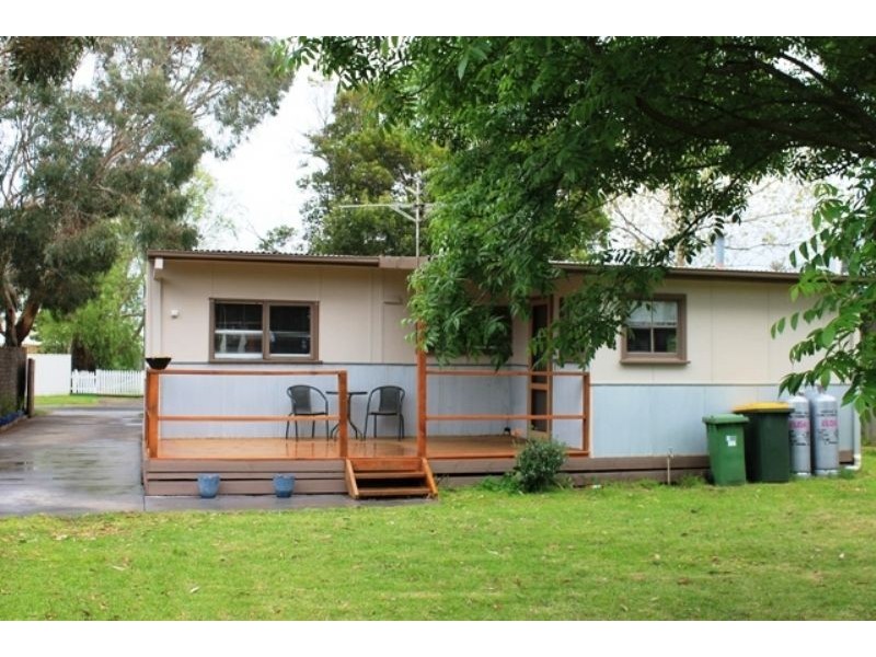 1 Broadwater Avenue, Cape Woolamai VIC 3925