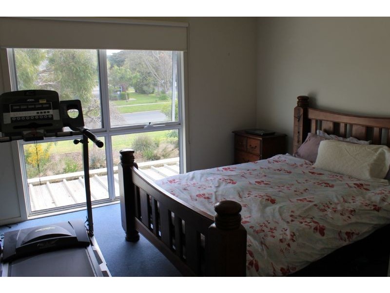 3/34-36 Dunsmore Road, Cowes VIC 3922