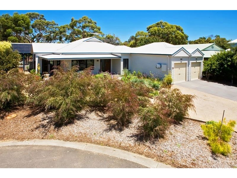 14 Honeyeater Drive, Silverleaves VIC 3922