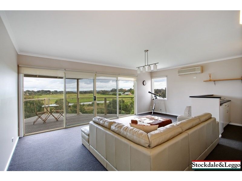 1 Ryan Court, Cowes VIC 3922