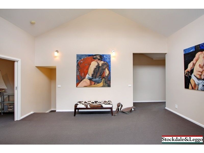 1 Ryan Court, Cowes VIC 3922