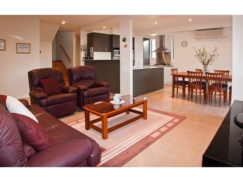 1/5 Vaughan Street, Cowes VIC 3922