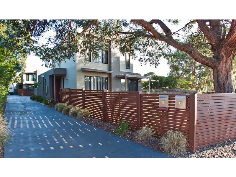 1/5 Vaughan Street, Cowes VIC 3922