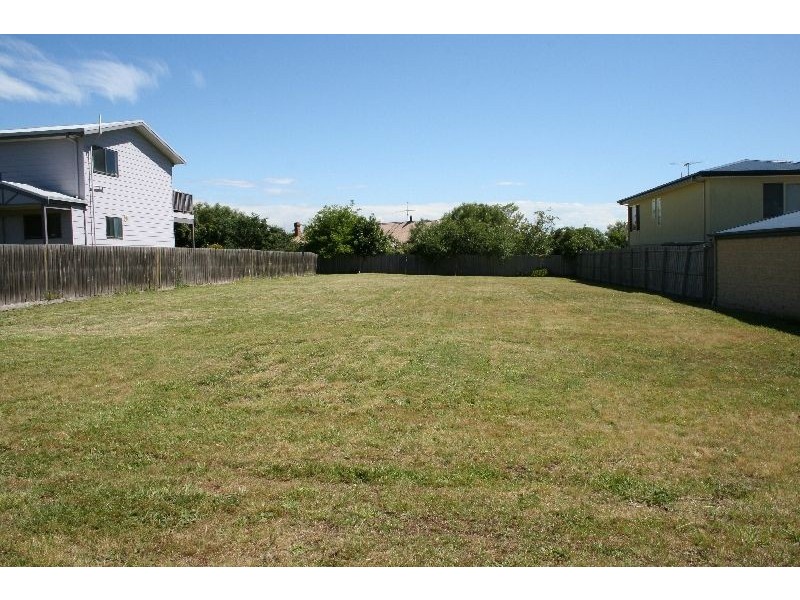 316 Church Street, Cowes VIC 3922