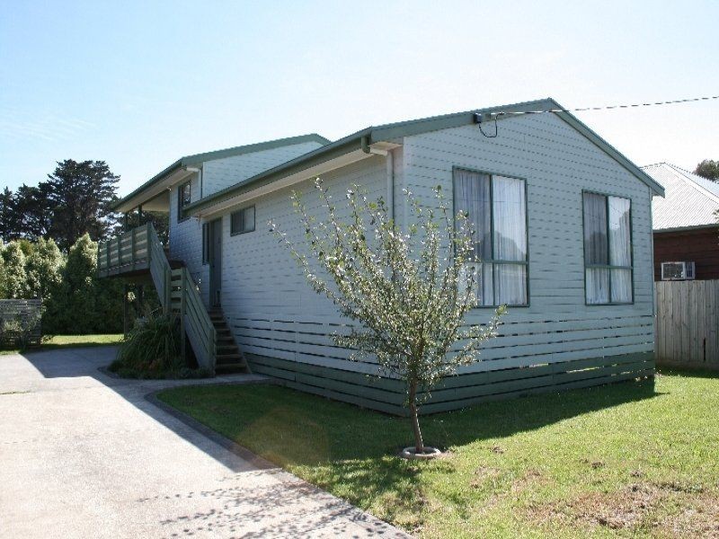 14 St Georges Road, Cowes VIC 3922
