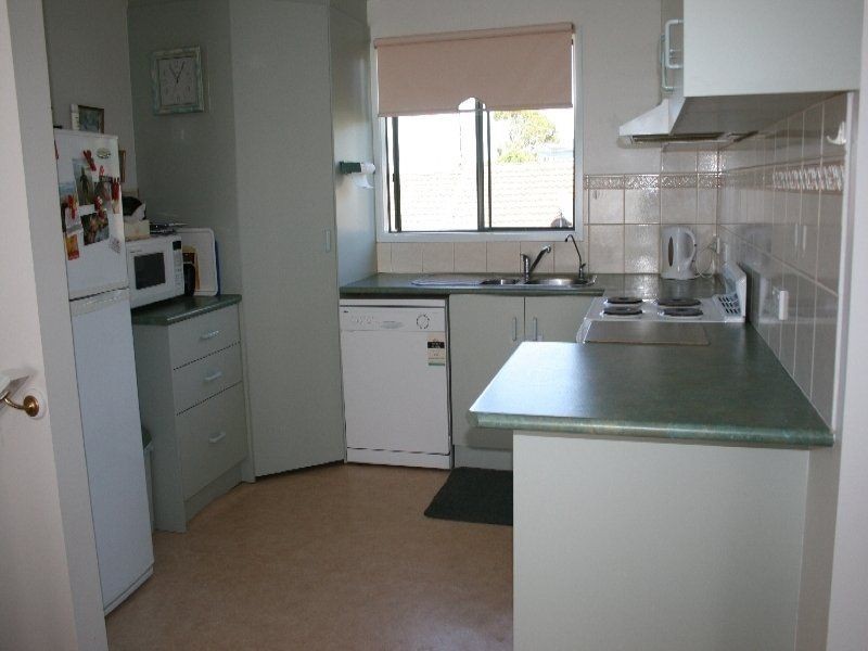 14 St Georges Road, Cowes VIC 3922