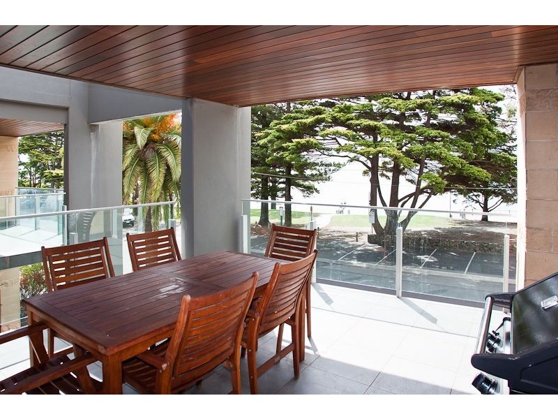 7/4 The Esplanade, Cowes VIC 3922