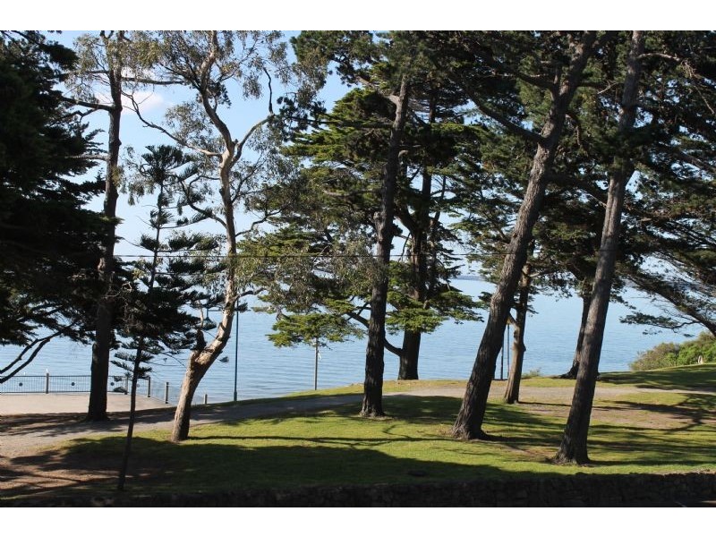7/4 The Esplanade, Cowes VIC 3922