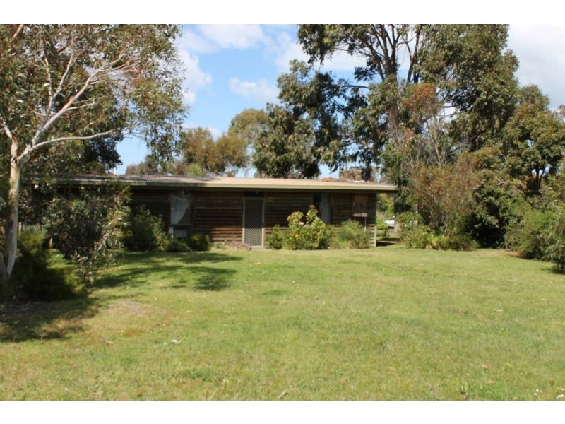 27 Reid Street, Rhyll VIC 3923