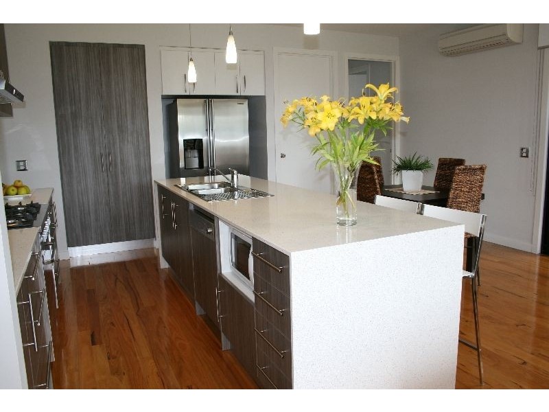 3 Kirsten Close, Cowes VIC 3922