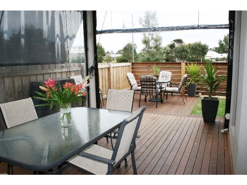 3 Kirsten Close, Cowes VIC 3922