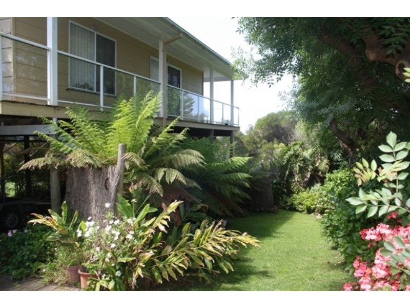29 Waikiki Crescent, Smiths Beach VIC 3922