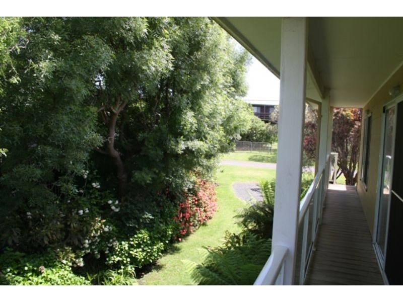 29 Waikiki Crescent, Smiths Beach VIC 3922