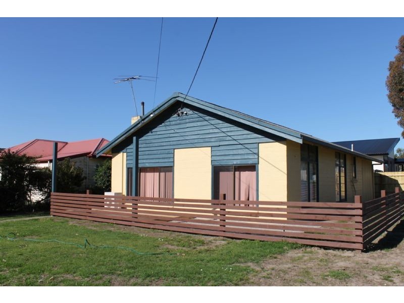 5 Kedah Road, Cowes VIC 3922
