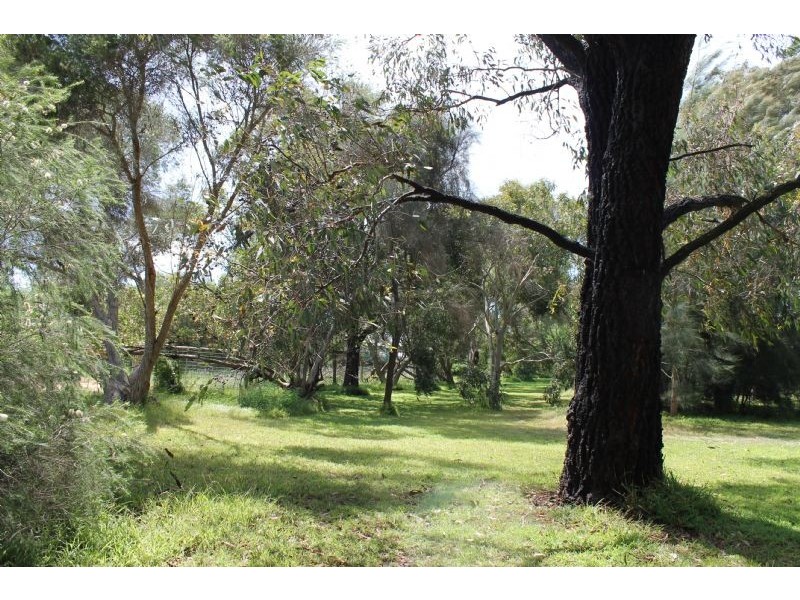 2/120 McKenzie Road, Cowes VIC 3922