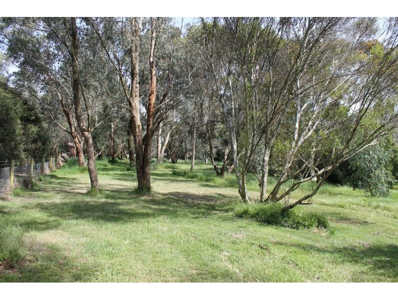 2/120 McKenzie Road, Cowes VIC 3922