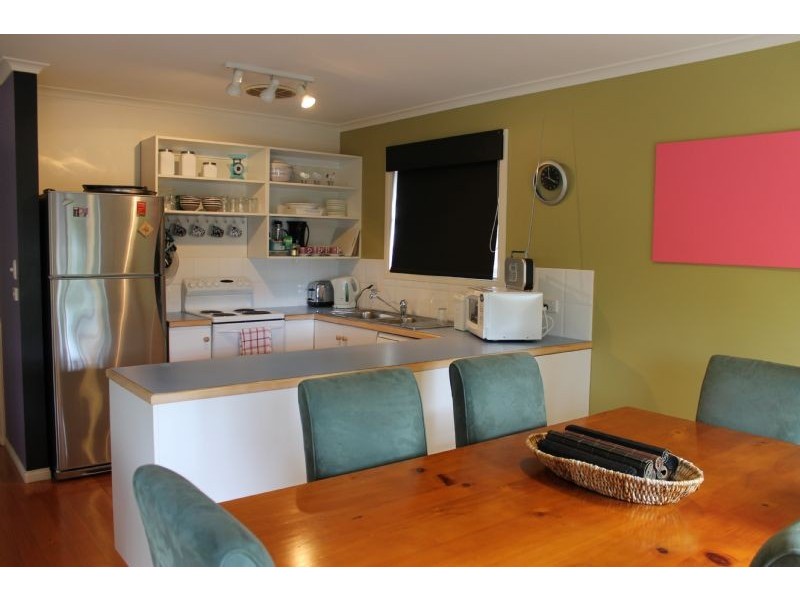 2/33 Steele Street, Cowes VIC 3922
