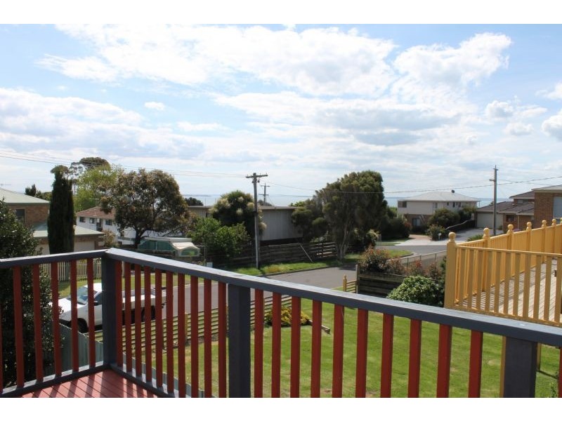 14 Harrington Drive, San Remo VIC 3925