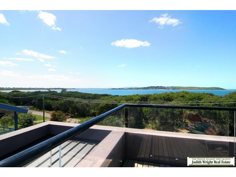 50 The Esplanade, Cape Woolamai VIC 3925