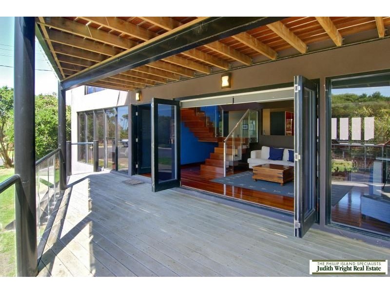 50 The Esplanade, Cape Woolamai VIC 3925