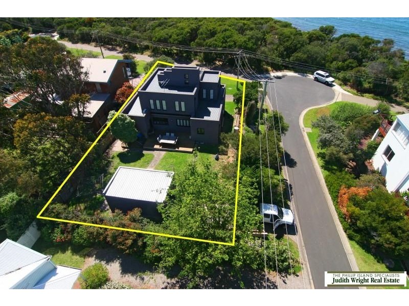 50 The Esplanade, Cape Woolamai VIC 3925