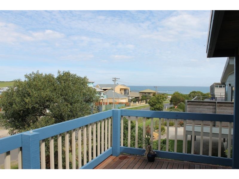 222 Smiths Beach Road, Smiths Beach VIC 3922