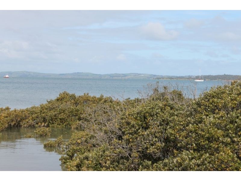 8 Hastings Street, Rhyll VIC 3923
