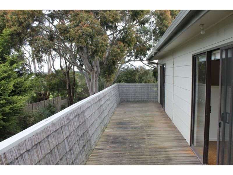 8 Hastings Street, Rhyll VIC 3923