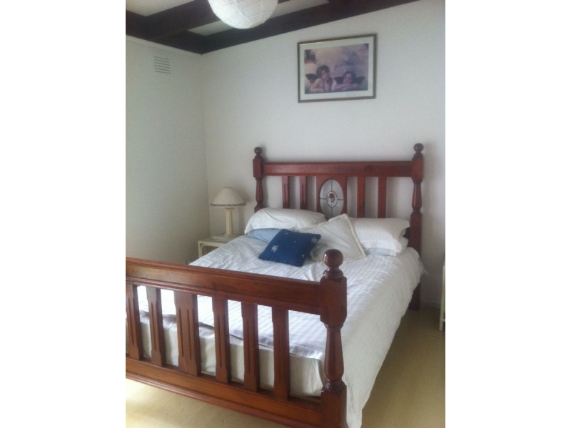 302 Settlement Road, Cowes VIC 3922