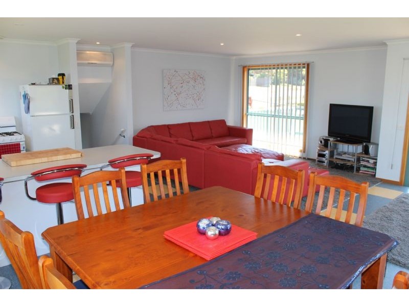 203 Smiths Beach Rd, Smiths Beach VIC 3922