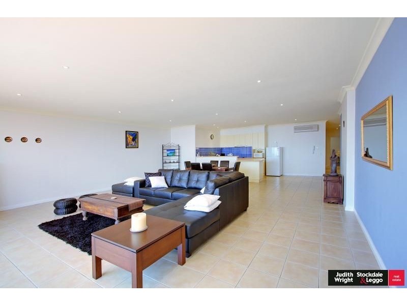 16/15-16 The Esplanade, Cowes VIC 3922
