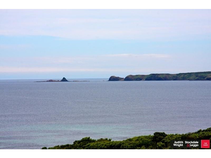 82 The Esplanade, Surf Beach VIC 3922