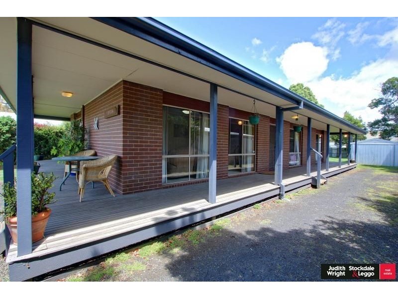 30 Monash Avenue, Cowes VIC 3922