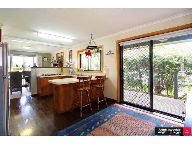 30 Monash Avenue, Cowes VIC 3922