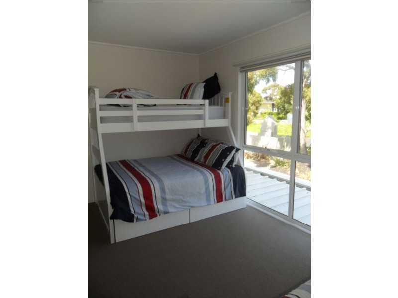 2/34-36 Dunsmore Road, Cowes VIC 3922