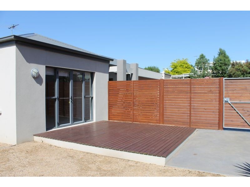 17 Blue Gum Court, Cowes VIC 3922