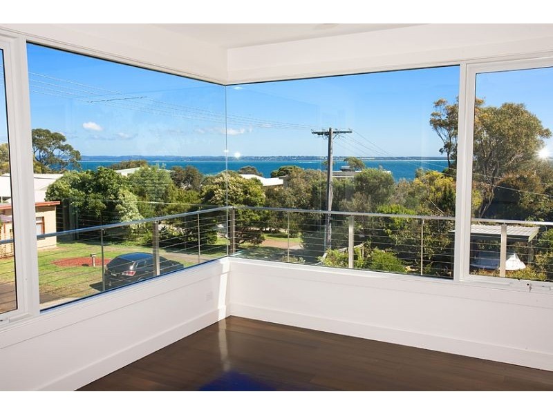 1/13 Langard Road, Cowes VIC 3922