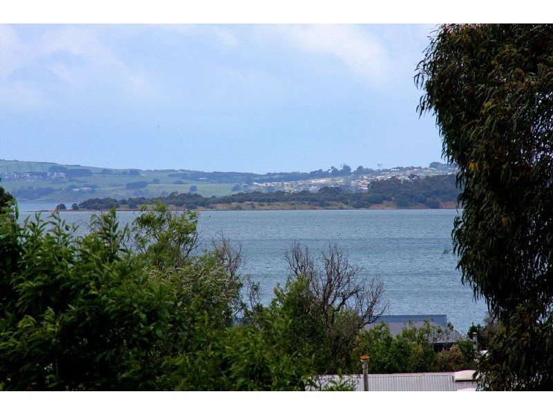 14 Hastings Street, Rhyll VIC 3923