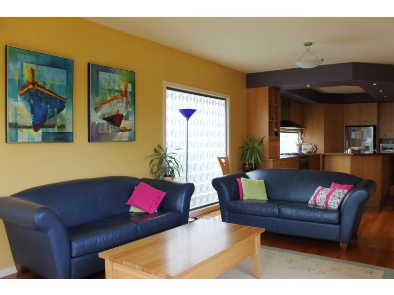 6 Langard Road, Cowes VIC 3922