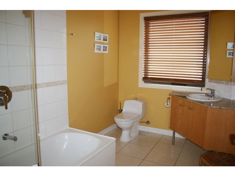 6 Langard Road, Cowes VIC 3922