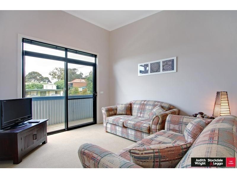 1/22 Justice Road, Cowes VIC 3922