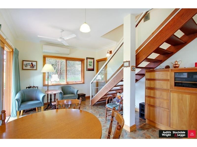 11 Talofa Avenue, Cowes VIC 3922